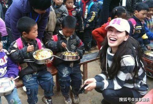 娱乐圈吃瓜明星沙雕动漫,沙雕明星与爆笑动漫的跨界狂欢